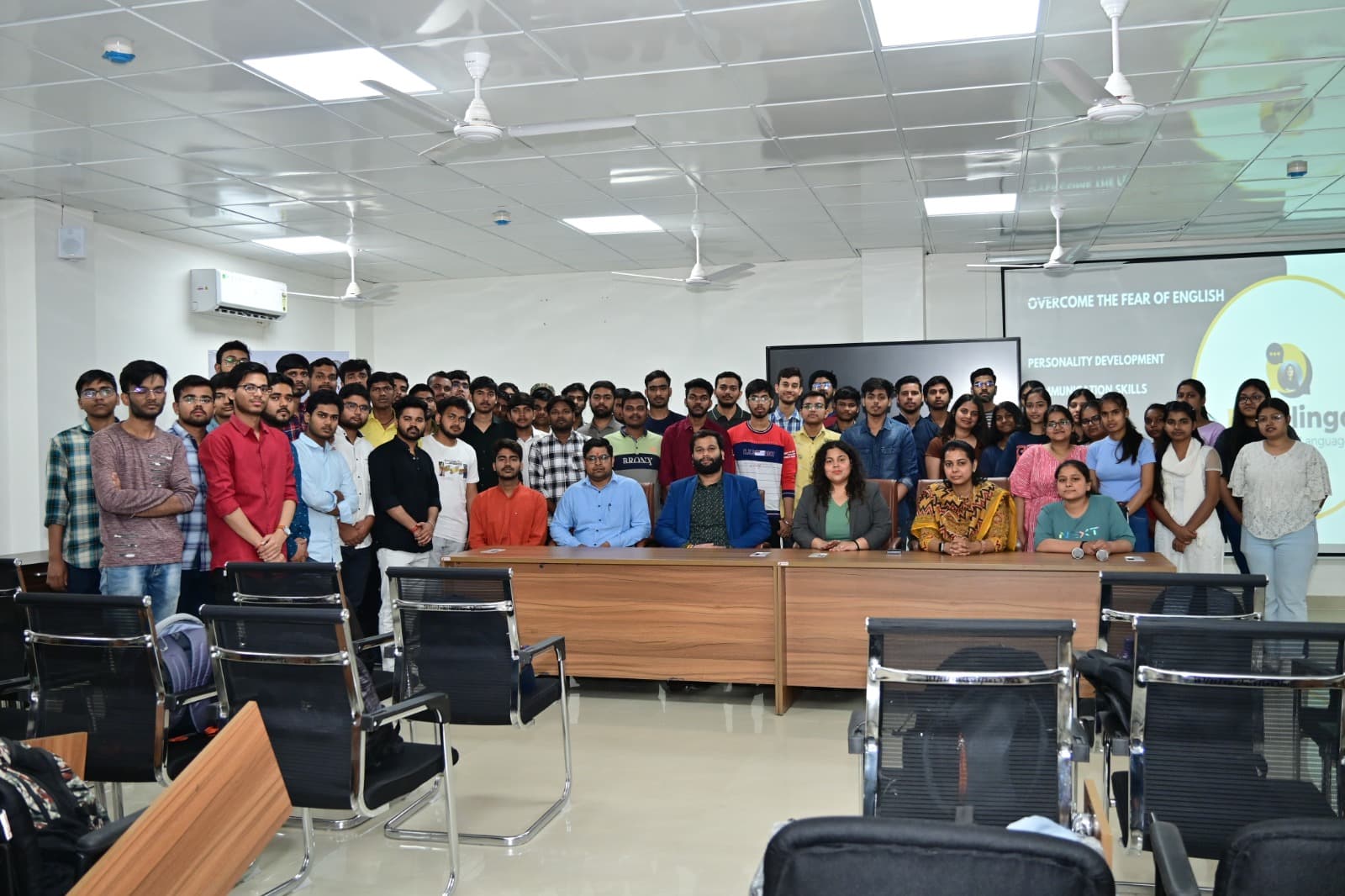 Workshop wrap-up group photo at IET Lucknow